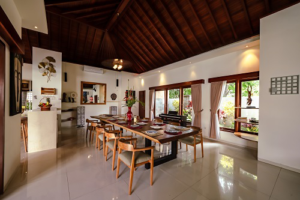 Sultan Villa living and dining area